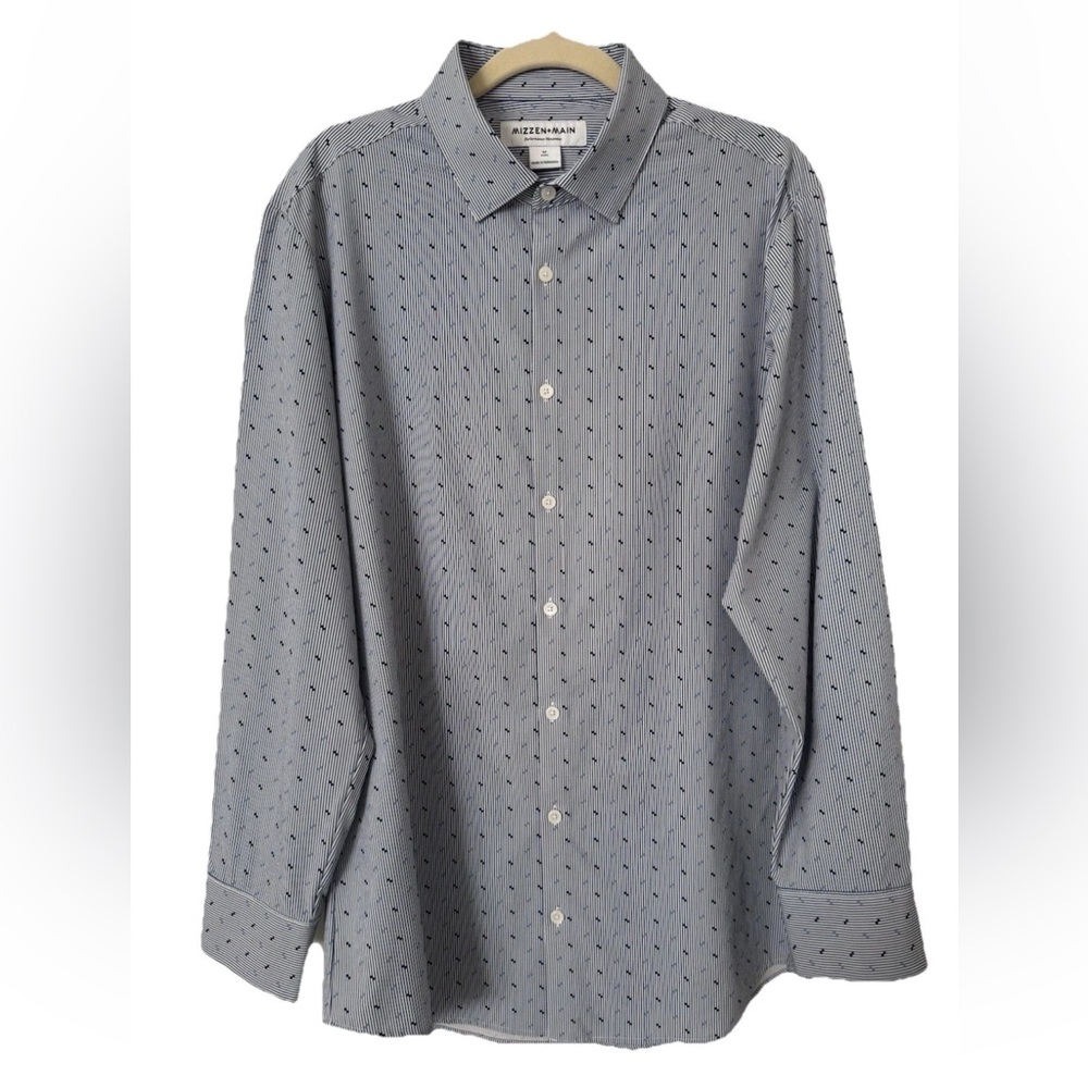 Mizzen + Main Striped Geometric Leeward Medium Trim Fit, Long Sleeve Shirt, EUC